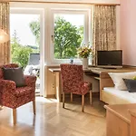 Hoher Knochen - Ruhe & מלון 4*