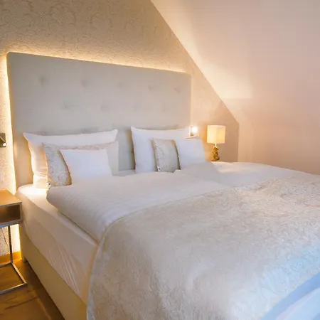 Hoher Knochen - Ruhe & Hotel Winterberg