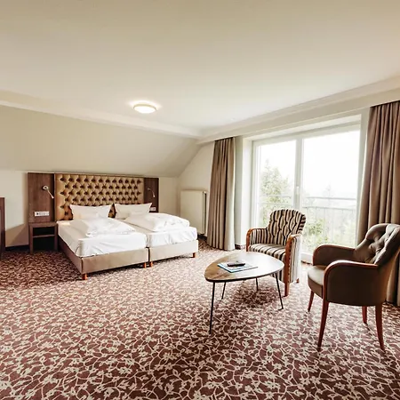 Berghotel Hoher Knochen - Ruhe & Natur Hotel