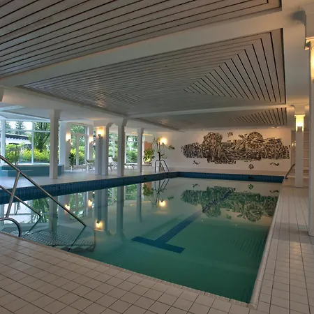 Berghotel Hoher Knochen - Ruhe & Natur Hotel Winterberg