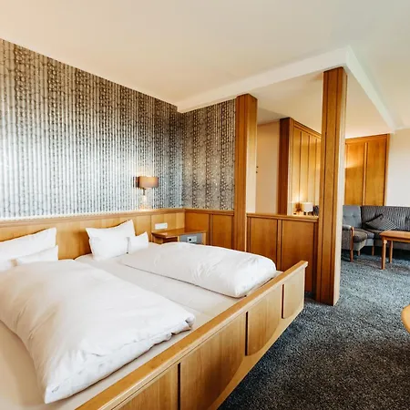 Hotell Hoher Knochen - Ruhe & Winterberg