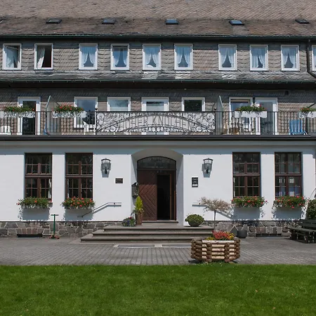 Hoher Knochen - Ruhe & 4* Winterberg