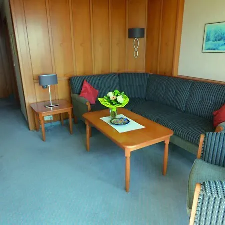 Hoher Knochen - Ruhe & 4* Winterberg