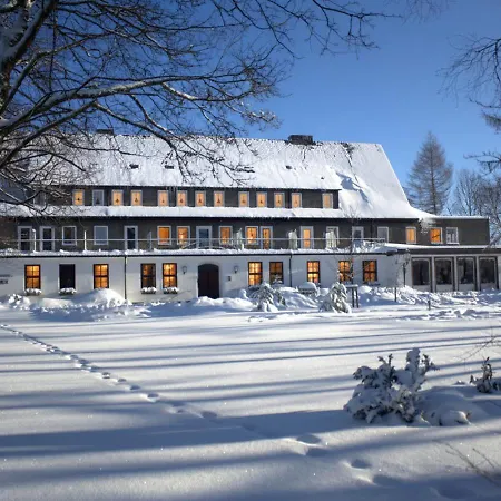 Hoher Knochen 4*