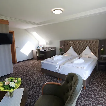 Berghotel Hoher Knochen - Ruhe & Natur Hotel