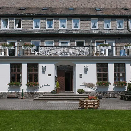 Hoher Knochen 4* Winterberg